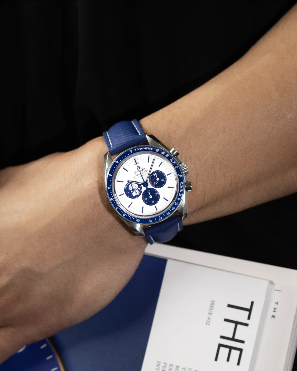 Loop-less™ HydroFlex™ | Cosmic Tide Edition | Blue Strap with White Stitching
